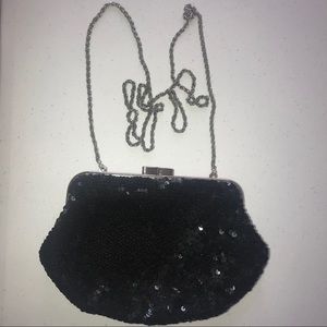 CACHÉ MINI SEQUIN CLUTCH